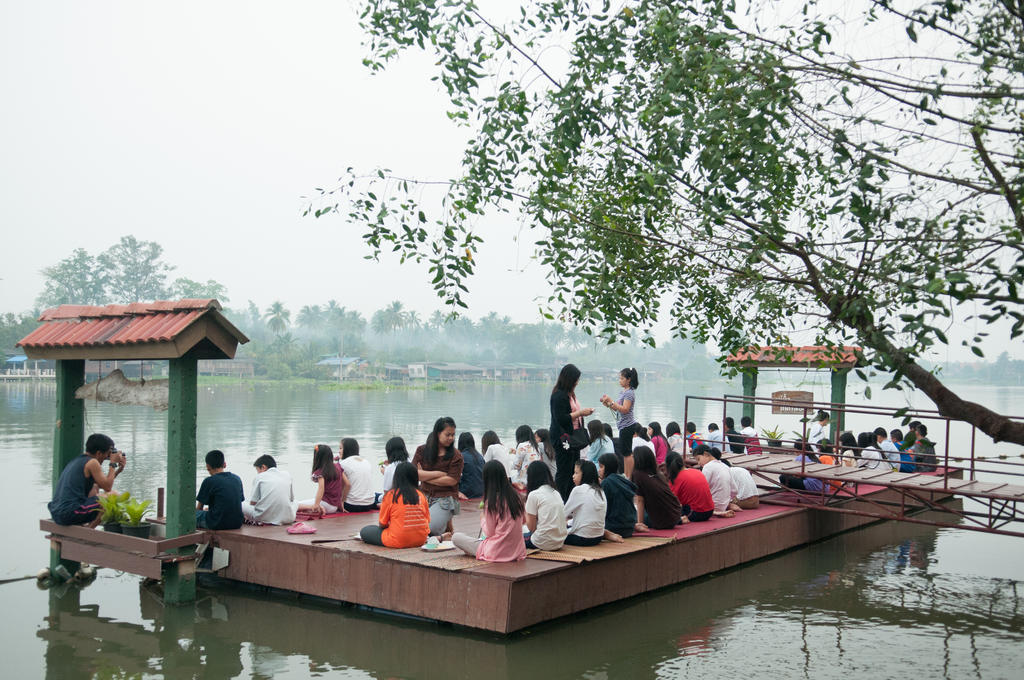 Hotel Baantip Suantong Amphawa Exterior foto